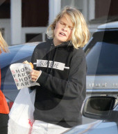 EXKLUSIV - Chris Martin mit Apple und Moses in Brentwood unterwegs