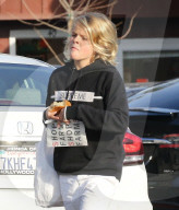 EXKLUSIV - Chris Martin mit Apple und Moses in Brentwood unterwegs