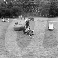 RETRO - Siesta in London in den 50er Jahren