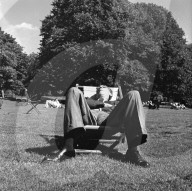 RETRO - Siesta in London in den 50er Jahren