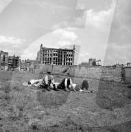 RETRO - Siesta in London in den 50er Jahren