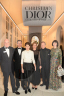 PEOPLE - London: Promis am Dinner zur 'Christian Dior: Designer of Dreams' Ausstellung im V&A Museum