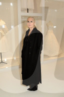 PEOPLE - London: Promis am Dinner zur 'Christian Dior: Designer of Dreams' Ausstellung im V&A Museum