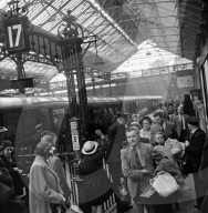 RETRO - Victoria Station in London 1951