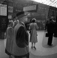 RETRO - Victoria Station in London 1951
