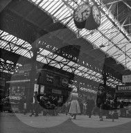 RETRO - Victoria Station in London 1951