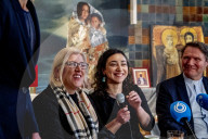 NEWS - Den Haag: Holländische Kirche blockiert die Abschiebung von Hayarpi Tamrazyan
