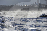 FEATURE - Die gefrorenen Niagara-Fälle 