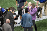 PEOPLE - Conor McGregor besucht mit dem Nachwuchs das Super Bowl Spiel
