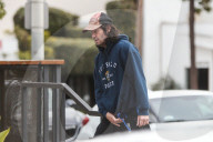 EXKLUSIV - Keanu Reeves im Schlabber-Look in L.A. unterwegs