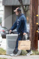EXKLUSIV - Keanu Reeves im Schlabber-Look in L.A. unterwegs