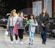 PEOPLE - Adam Sandler kauft Spielzeug mit den Kids