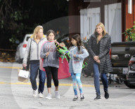 PEOPLE - Adam Sandler kauft Spielzeug mit den Kids