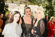 PEOPLE - Promis bei der Rodarte Modenschau in New York