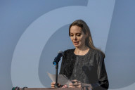 PEOPLE - Angelina Jolie besucht grÃ¶sstes FlÃ¼chtlingslager der Welt