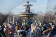NEWS - Zehntausende Gelbwesten protestieren in Frankreich