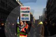 NEWS - Zehntausende Gelbwesten protestieren in Frankreich