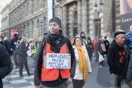 NEWS - Zehntausende Gelbwesten protestieren in Frankreich