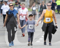 PEOPLE - Jennifer Garner joggt mit den Kids für den Guten Zweck