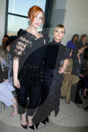 PEOPLE - Promis bei der Christian Siriano Modenschau