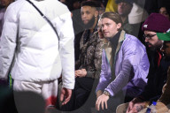 PEOPLE - Promis bei der John Elliott Modenschau