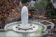 NEWS - Zehntausende Spanier demonstrieren gegen die sozialistische Minderheitsregierung