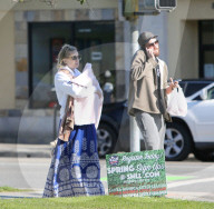 EXKLUSIV - Kate Hudson und Danny Fujikawa mit Baby Rani in Santa Monica unterwegs