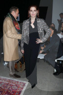 PEOPLE - Promis bei der Naeem Khan Modenschau in New York