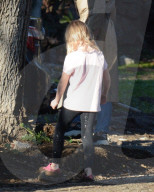 PEOPLE - Kristen Bell holt den Nachwuchs von der Schule ab