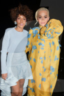 PEOPLE - Promis bei der Marc Jacobs Modenschau in New York