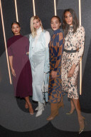 PEOPLE - Promis bei der Boss Modenschau in New York