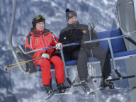 NEWS - Vladimir Putin fährt Ski in Sotchi