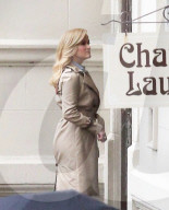 EXKLUSIV - Reese Witherspoon auf dem Set von Jennifer Anistons neuer TV Show