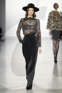 PEOPLE - Anja Leuenberger läuft für Burnett an der New York Fashion Week