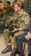 PEOPLE - Prinz Harry besucht britische Truppen beim Manöver Clockwork in Norwegen (weitere Bilder)