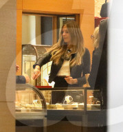 PEOPLE - Heidi Klum shoppt bei Cartier in Beverly Hills