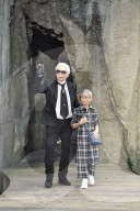 PEOPLE - Karl Lagerfeld und sein Patensohn Hudson Kroenig (Archiv)