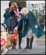 PEOPLE - Camilla eröffnet Medical Detection Dog Centre