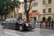NEWS - Gipfeltreffen in Hanoi: Trump landet in Vietnam