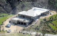 EXKLUSIV - Caitlyn Jenners Villa in Malibu vergammelt