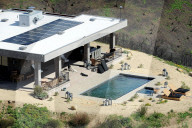 EXKLUSIV - Caitlyn Jenners Villa in Malibu vergammelt