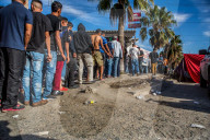 NEWS - Mexico: Migranten an der Grenze zu USA