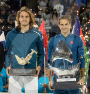 NEWS - Tennis: Roger Federer holt seinen 100. Titel