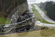 NEWS - USA: Verwüstungen nach Tornado in Alabama