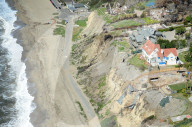 PEOPLE - Anthony Hopkins Villa in Malibu steht gefŠhrlich nah am Abgrund