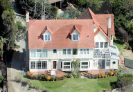 PEOPLE - Anthony Hopkins Villa in Malibu steht gefŠhrlich nah am Abgrund