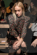 PEOPLE - Promis an der Paris Fashion Week