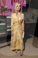 PEOPLE - Promis an der Paris Fashion Week