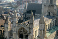 FEATURE -  Love on the Top: Heiratsantrag auf dem Dach der Kathedrale von Rochester