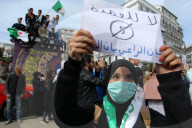 NEWS - Algerien: Anwälte gehen gegen Bouteflika auf die Strasse